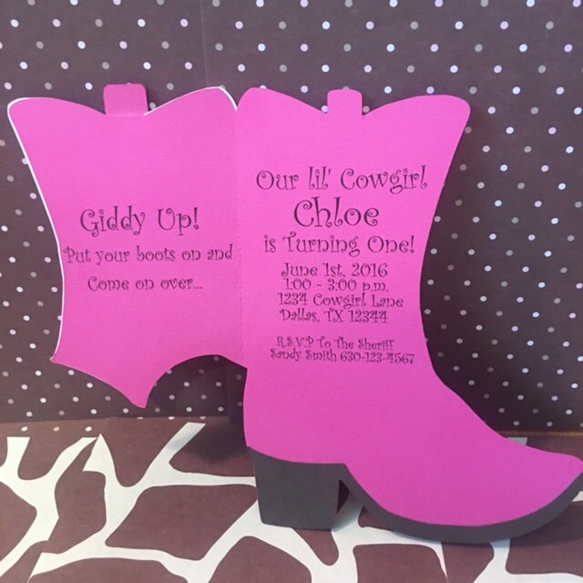 Cowgirl Invitations/Cowgirl Boot Invitation/Cowboy Boot - Set of 12 with envelopes