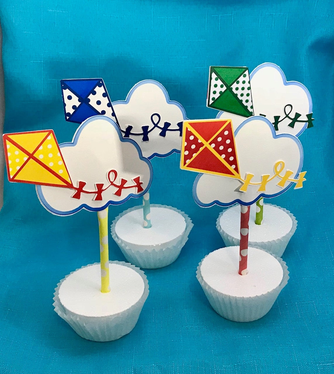 kite cupcake toppers -set of 12 /cupcake topper kite/colorful straws