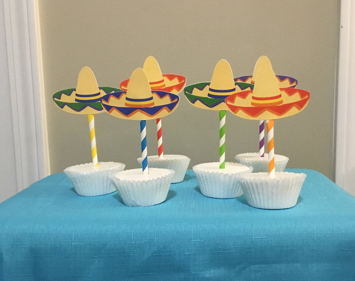 Sombrero Cupcake toppers/fiesta toppers/ set of 12