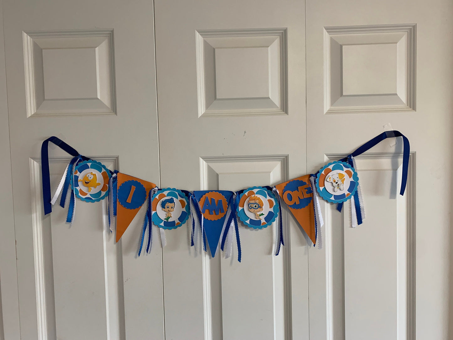 Bubble Guppies Highchair banner/I am one banner featuring Bubble Guppies