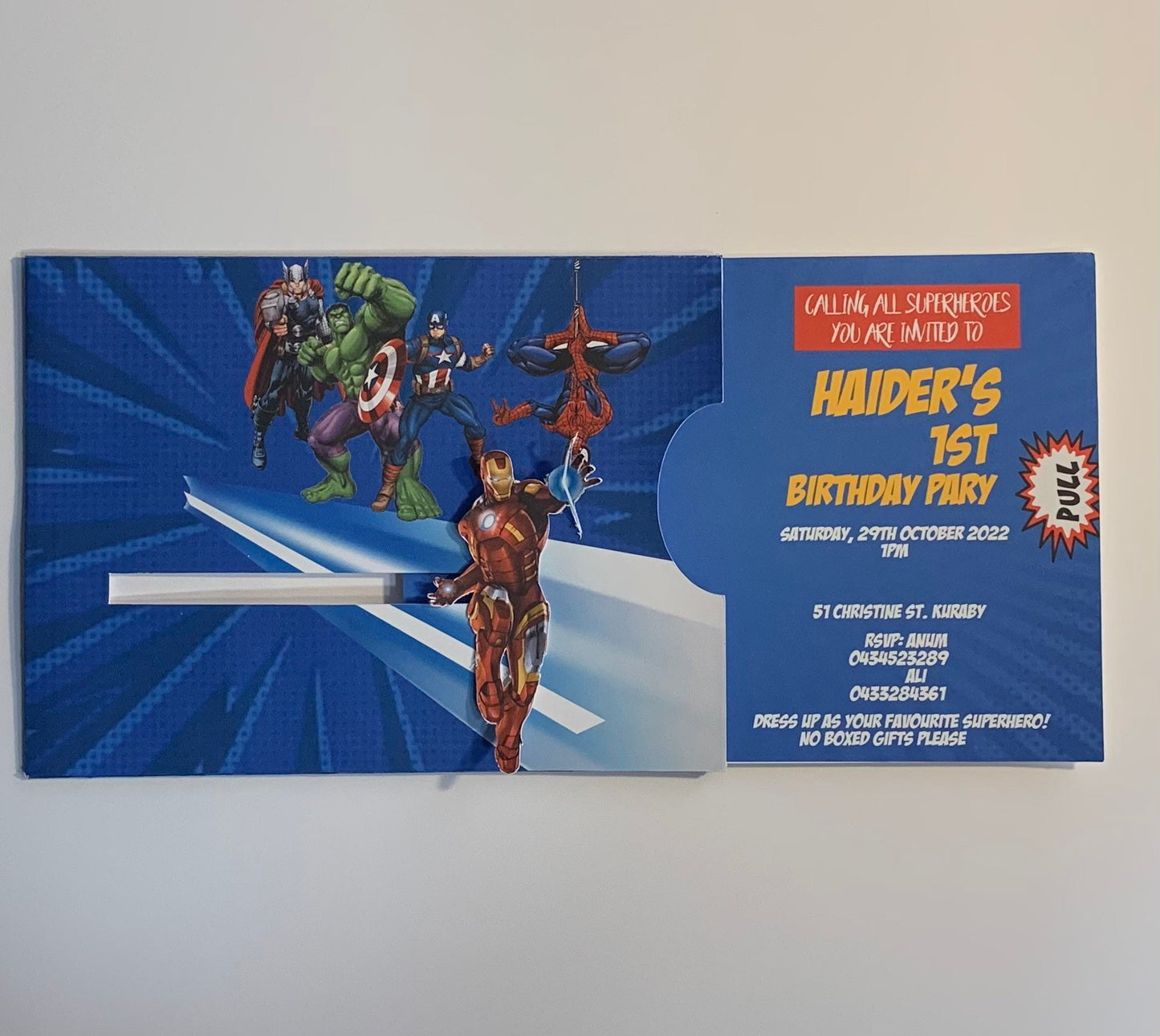 Superheroes/sliding invitations/birthday invites with envelopes